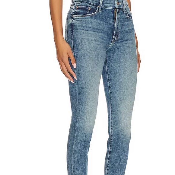 Mother Denim The Looker crop in Well Played. Great gently used condition. - Picture 4 of 9